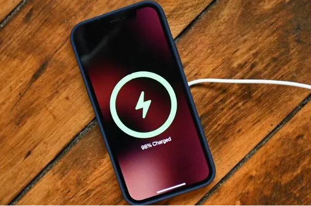 马关苹果手机维修分享iPhone如何正确充电 