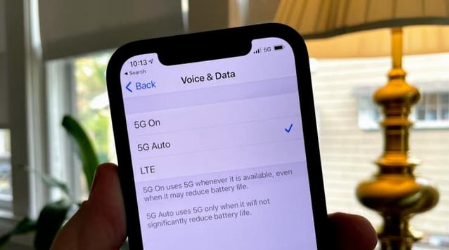 马关苹果手机维修分享iPhone 12如何打开或关闭5G网络 