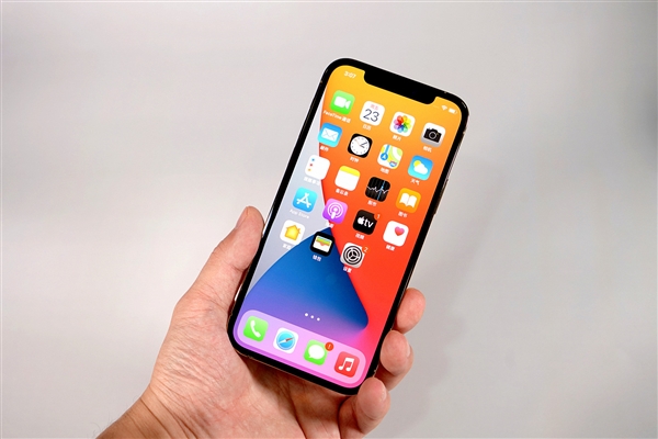 马关苹果手机维修分享iOS 14.2修订版已到，专属iPhone 12系列 